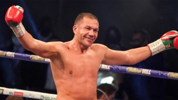 Пулев: Огромни благодарности на всички, които вярваха в победата! (СНИМКИ)